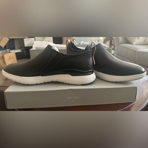 NWT Rockport Black Leather TM Sport Slip-On Sneakers - 9M